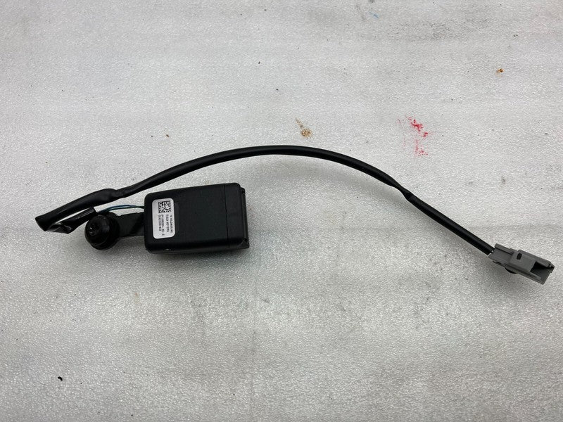 ⭕ 12-20 Tesla Model S Rear 2nd Row Left or Right Seat Belt Buckle 1005