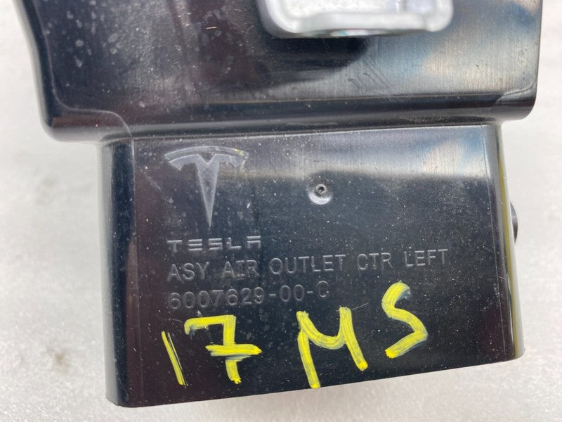 6007629 00 C ⭕ 12-20 Model S Driver Side Dash Air Vent Outlet Duct Center Left 6007629-00-C