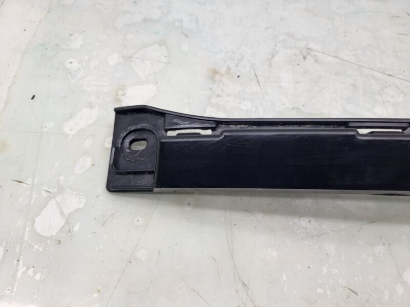 6007724-00-C 2012-2023 Tesla Model S Rear Body Attachment Bumper Center Support Bracket Facia