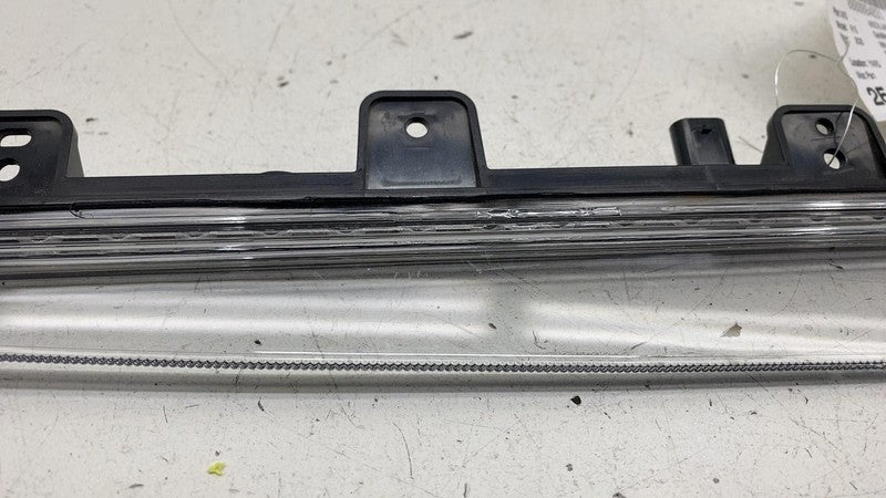 PT00002142 ⭕22-25 Rivian R1S Rear Left Trunk Lid High Mount Brake Light Stop Lamp PT0000214