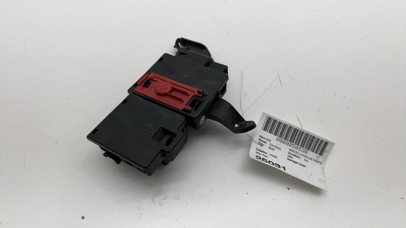 4M0 941 823 A ⭕ 18-24 Porsche Cayenne Positive Terminal Fuse Battery Junction Box 4M0941823A
