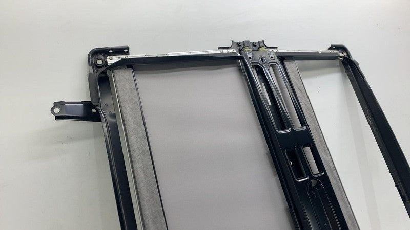 ⭕ 2023-2024 Toyota Prius Panoramic Sunroof Sun Shade w/ Frame Assembly