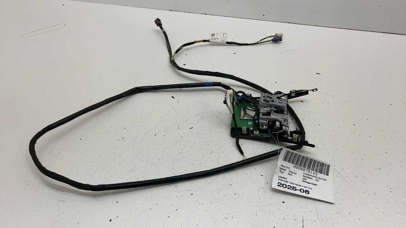 ⭕ 20-23 Model Y Front Windshield Triple Camera w/ Module & Harness 151