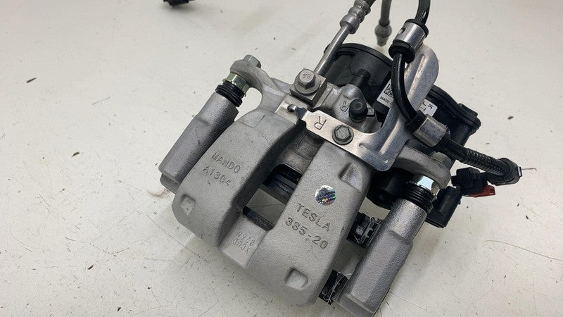 104462400J ⭕ 2017-2025 Tesla Model 3 Rear Passenger Right Brake Caliper BASE 1044624-00-J