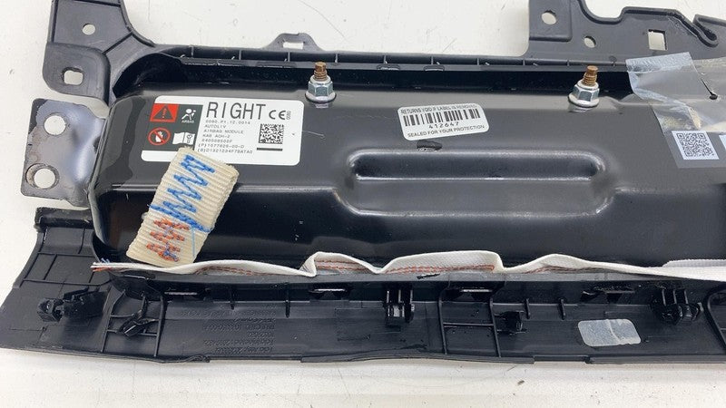 107782600D ⭕ 2017-2023 Tesla Model 3 Y Right Lower Knee Safety Airbag Module 1077826-00-D