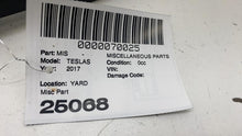 ⭕2012-2020 Tesla Model S Rear Tailgate Trunk Liftgate Light Trim Molding Bracket