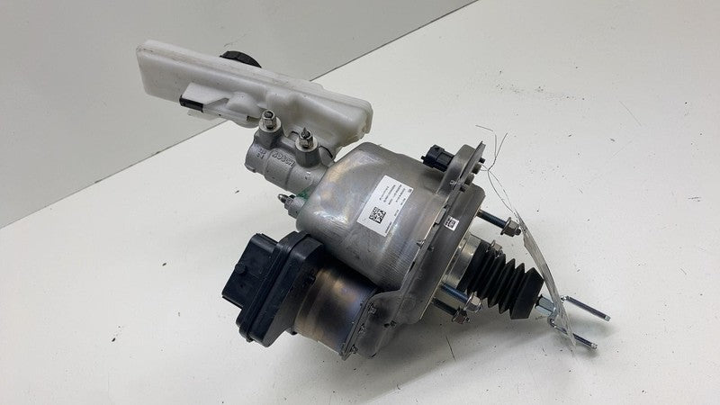 ⭕ 2017-2023 Model 3 Power Brake Booster Master Cylinder & Reservoir 10