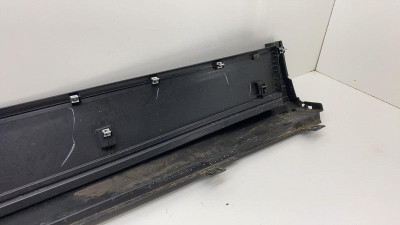 ⭕ 2021-2023 Ford Mustang Mach-E Passenger Side Rocker Skirt Panel Mold