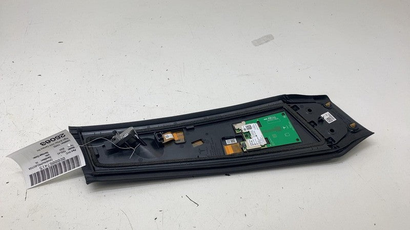 1734282-00 ⭕2024 2025 Tesla Model 3 Right B-Pillar Applique Glass Trim Molding 1734279-00-F