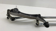 2013 2014 2015 2016 2017 2018 Ford C-Max Windshield Wiper Linkage and Motor Assy