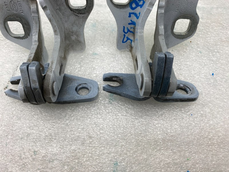 ⭕ 2017-2023 Tesla Model 3 Front Right PAIR of Upper & Lower Door Hinge Assembly