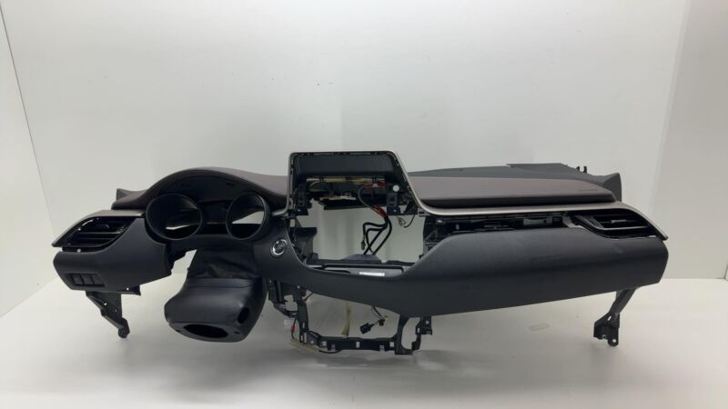 55401-10290-C0 ⭕ 2018-2019 Toyota C-HR Dash Dashboard Panel Assy (Black LB20) 55401-10290-C0