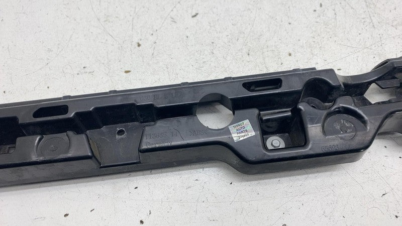 ⭕ 17-23 BMW 540i Driver Side Skirt Rocker Panel Middle Bracket Left 51