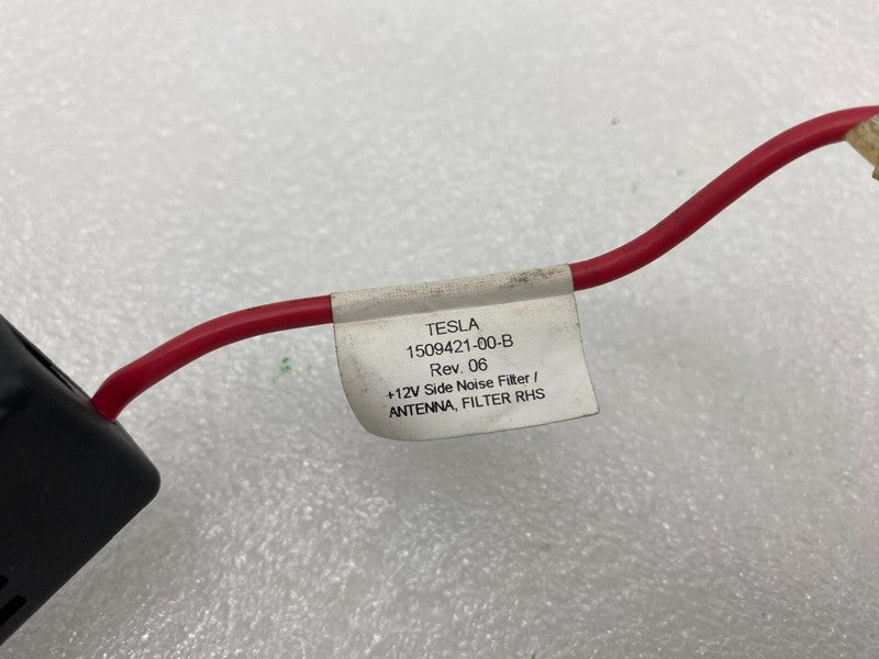 1509421 00 B ⭕ 2021-2025 Tesla Model S MS Infotainment Antenna Noise Filter +12V 1509421-00-B
