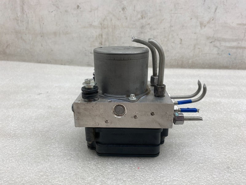 1044745 00 B ⭕17-23 Tesla Model 3 M3 Anti-Lock Brake System ABS Pump Module Unit 1044745-00-B