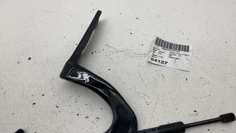 118839600B 20-23 Model Y Front Left/Right Hood Bonnet Hinge w/ Hood Lift Strut 1188396-00-B
