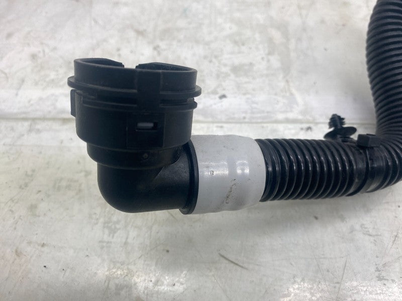 107758600C ⭕ 17-23 Model 3 M3 High Voltage Battery Tube Hose Cooling Radiator 1077586-00-C