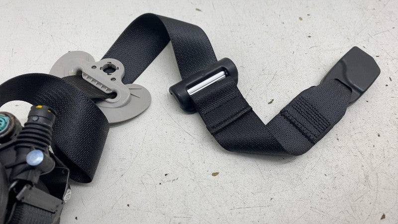 ⭕ 2017-2023 Tesla Model 3 Front Right 1st Row Seat Belt & Retractor 10