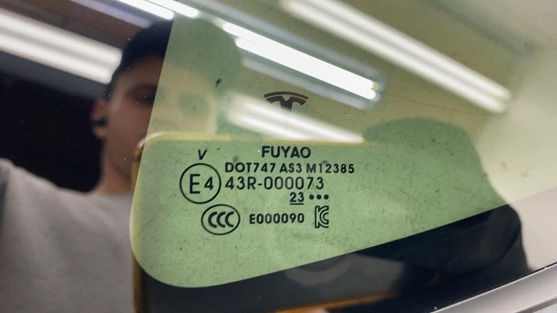 ⭕ 20-24 Tesla Model Y Rear Driver Side Quarter Qtr Window Glass Left 1