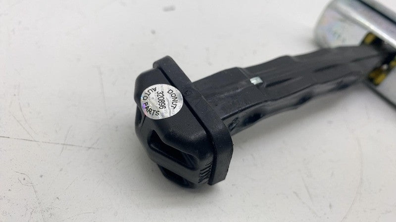 85626940 ⭕ 19-25 Chevrolet Silverado 1500 Rear Left or Right Door Check Stopper 85626940