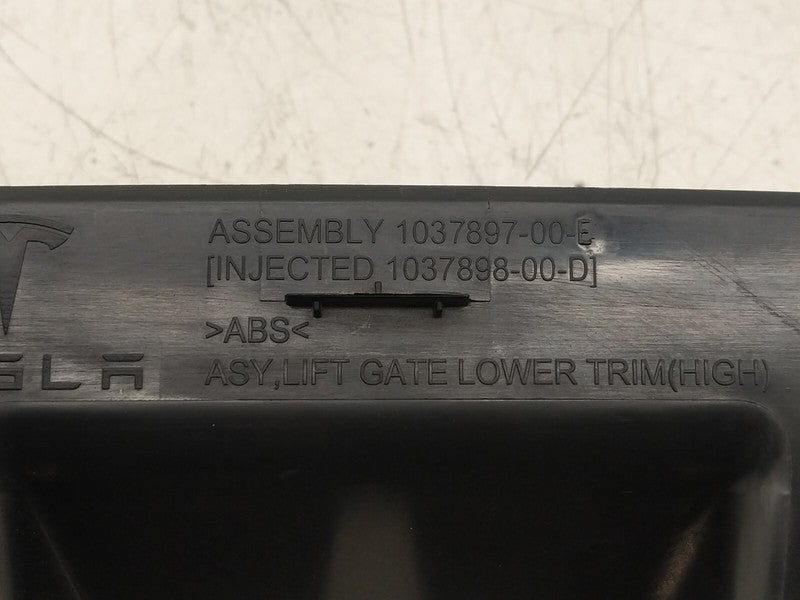 1037897 00 E ⭕16-20 Model X Liftgate Lower Trim Cover Molding with Switch Button 1037897-00-E