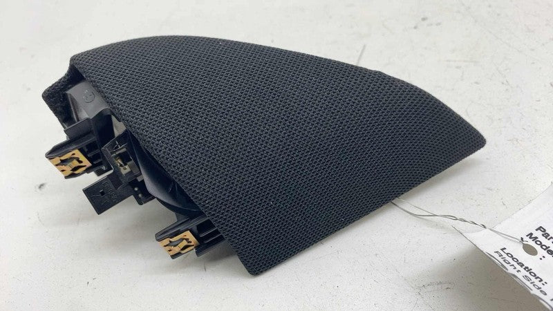 ⭕ 17-23 Model 3 Front Passenger Audio Tweeter & Speaker Cover Right 17