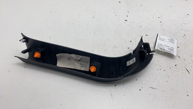 ⭕ 18-21 Lincoln Navigator Liftgate Right Upper Cover Trim Panel KL1B-7