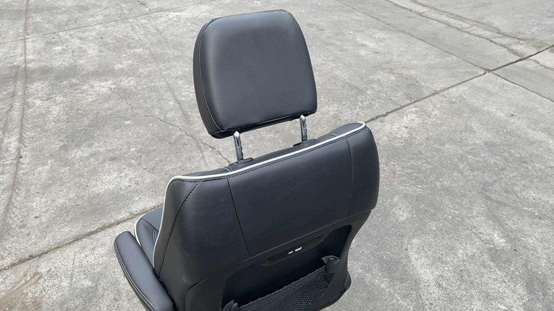 ⭕ 17-25 Chrysler Pacifica Front Passenger Side 1st Row Bucket Seat Black Right