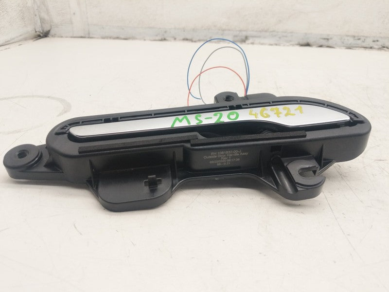 ⭕ 2017-2020 Tesla Model 3 Front or Rear Right Exterior Door Handle 108