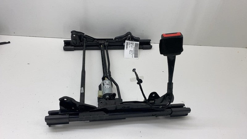 ⭕24 Porsche Cayenne Front Right 1st Row Seat Track Rail Frame & Adjustment Motor