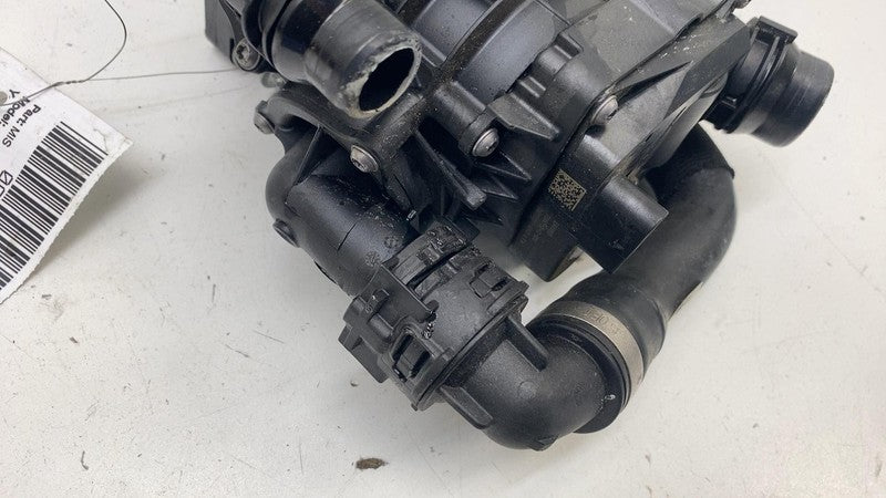 ⭕ 21-23 BMW 530e 330i xDrive Engine Coolant Thermostat Heat Management Housing