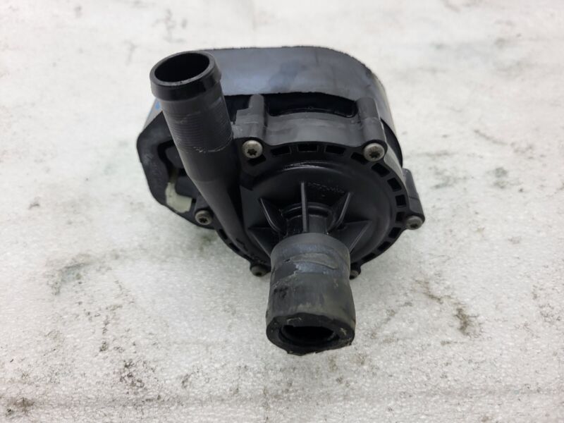 2012-2015 Tesla Model S MS Auxiliary Water Coolant Battery Cooling Pump Assembly