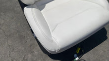 ⭕2016-2020 Tesla Model S Front Right 1st Row Seat Upper & Lower Cushion Assembly