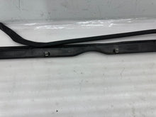 12-25 Model S Right Rocker Panel Scuff Plate Molding w/ Rubber Seal 1012217-00-F