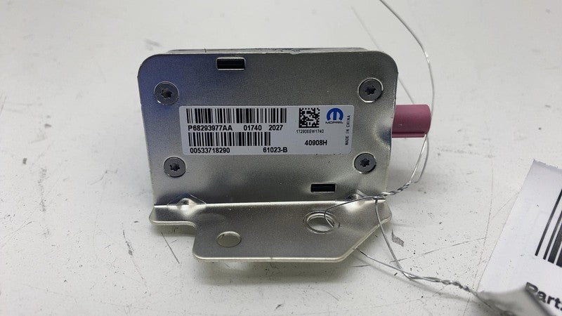 68293977AA ⭕ 2017-2024 Chrysler Pacifica Satellite Antenna Control Module Unit 68293977AA