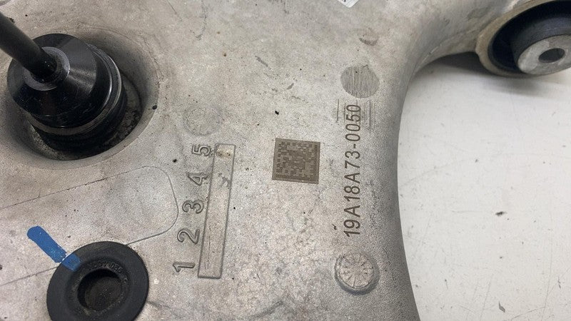 ⭕ 2016-2020 Tesla Model S Rear Right Spindle Knuckle Hub w/ Control Ar