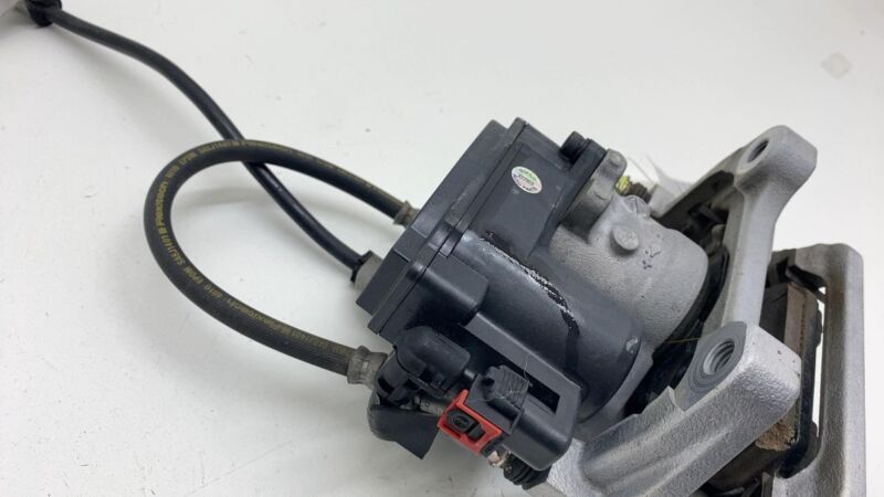 1044624-00-G ⭕ 2017-2025 Tesla Model 3 Rear Right Caliper + Brake Hose Line BASE 1044624-00-G