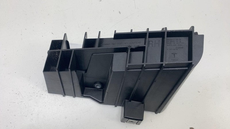 ⭕ 24-25 Tesla Cybertruck Front Rocker Step Trim Panel Bracket Right 18