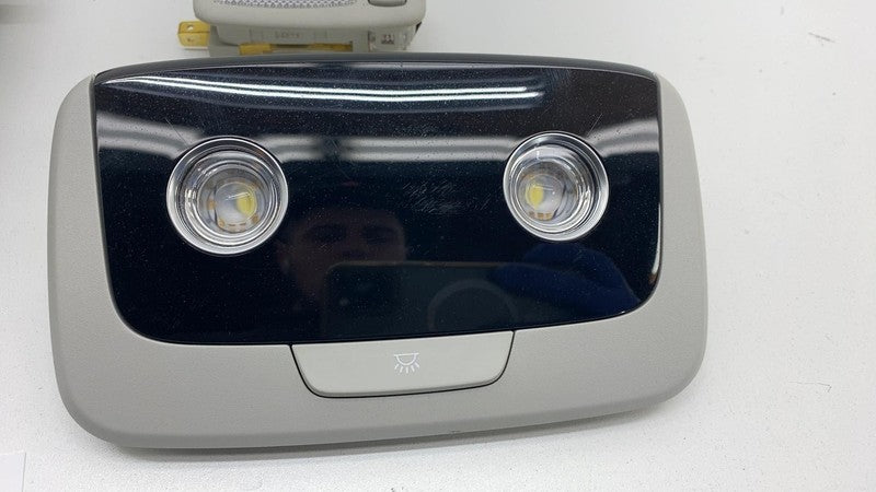 92850L8500 2022-2024 Kia EV6 Front Overhead Roof Console Dome Light w/ 2pcs Vanity Lamp OEM