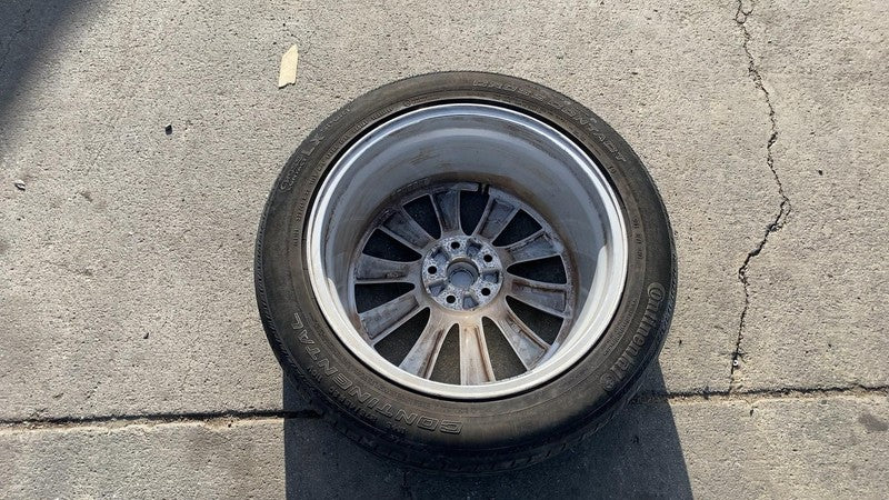 ⭕ 16-20 Model X Rear Wheel Rim 20 x 9.5J + 40MM w/ Continental Tire 10