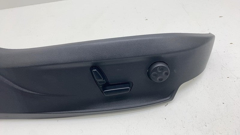 AG130872-A ⭕ 2020 Tesla Model S Front Right Seat Control Switch & Trim Panel RH A1648201410