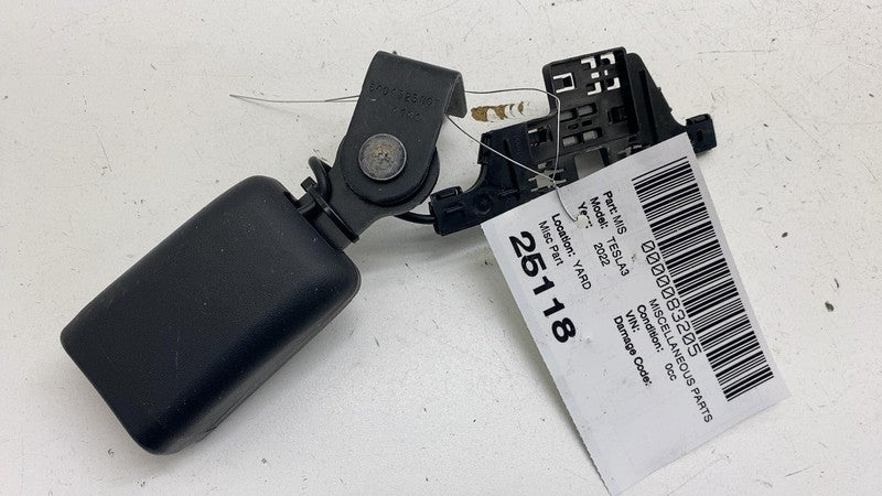 ⭕ 17-23 Model 3 Rear Driver Side 2nd Row Seatbelt Buckle Black Left 10