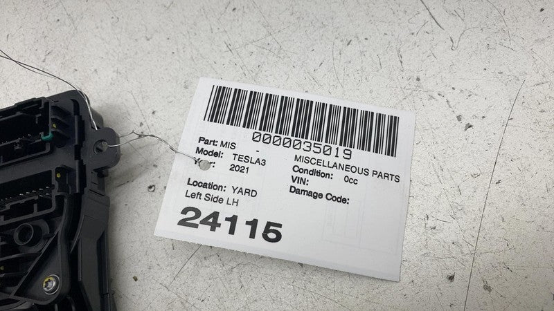 ⭕ 17-23 Tesla Model 3 Left Low Voltage Controller Electronic Module 15