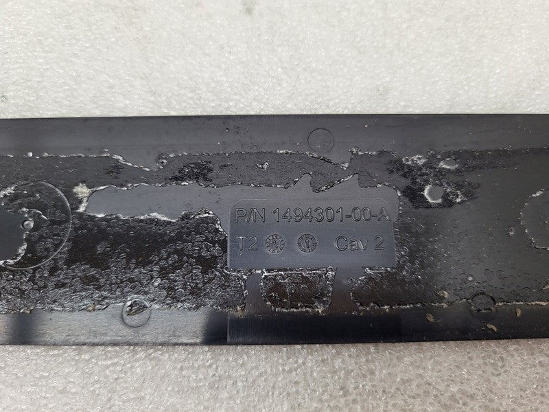 149430100A ⭕20-24 Model Y Front Left or Right Door Sill Scuff Plate Cover Trim 1494301-00-A