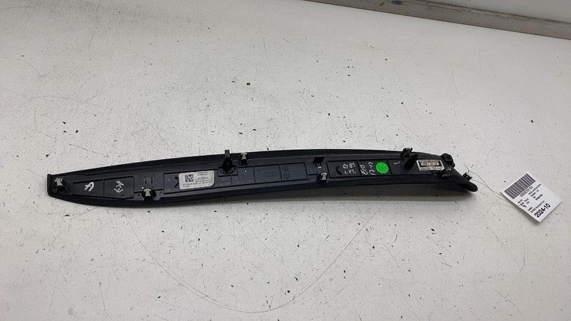 ⭕2016-2020 Tesla Model X MX Driver LH Sun Visor Trim Bezel Left 105028