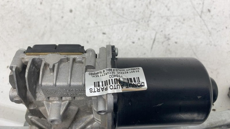 ⭕ 17-20 BMW 540i  Front Windshield Wiper Motor & Transmission Linkage 
