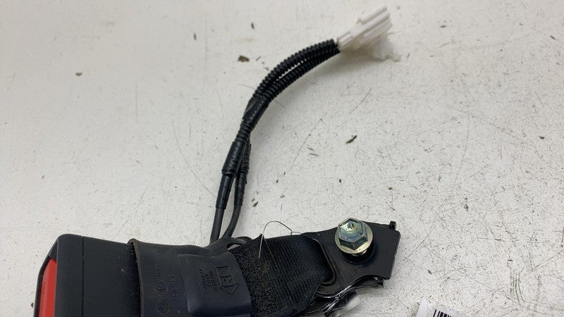 ⭕ 2023 2024 2025 Toyota Prius Rear Driver Side Seat Belt Buckle Left L