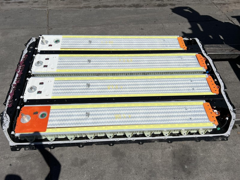 1104422-02-W 2020-2023 Tesla Model Y MW Long Range Battery Pack 4 Modules 1104422-02-W