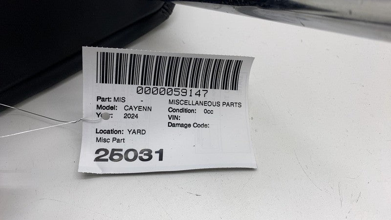 ⭕ 2018-2024 Porsche Cayenne Rear Left Or Right 2nd Row Headrest Black Head Rest