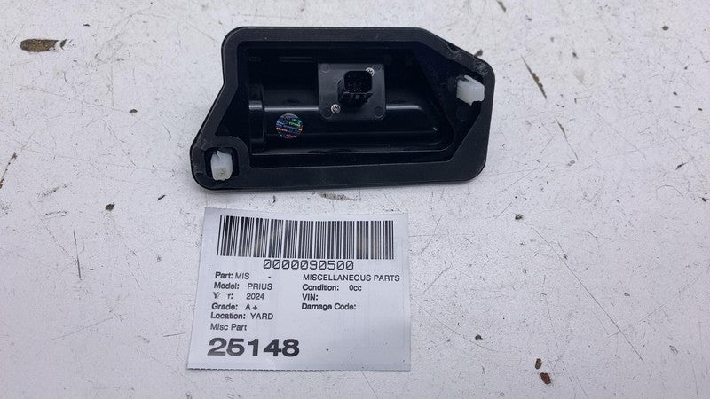 ⭕ 2023-2025 Toyota Prius Rear View Backup Park Parking Assist Camera 8